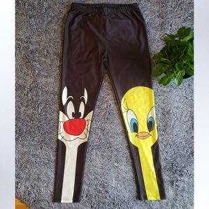 Sylvester and Tweety Bird Leggings Size Large